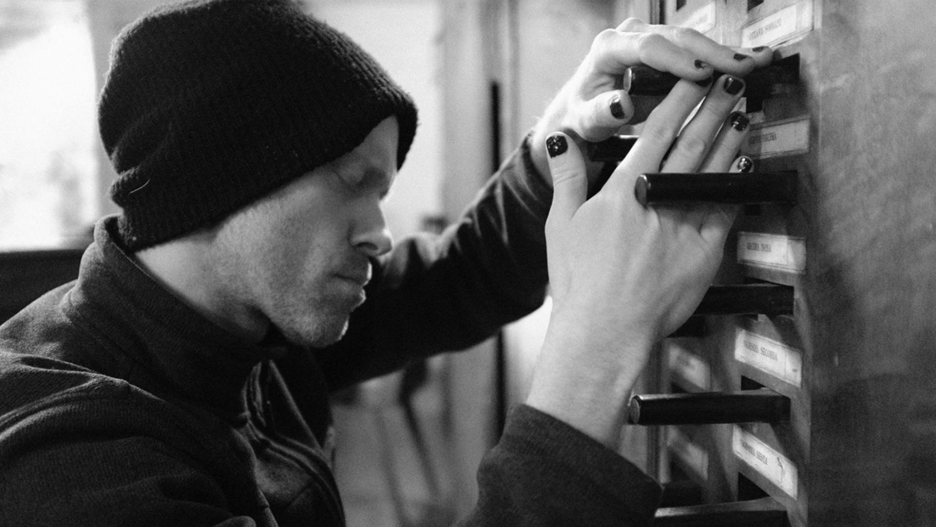 Romain Bertheau playing the organ