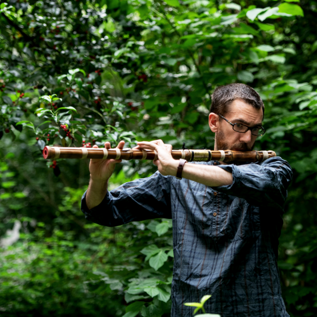 Sylvain Monchocé playing the daegeum